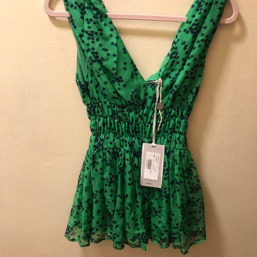 Green Star-Print V-Neck Smocked Waist Women’s Top